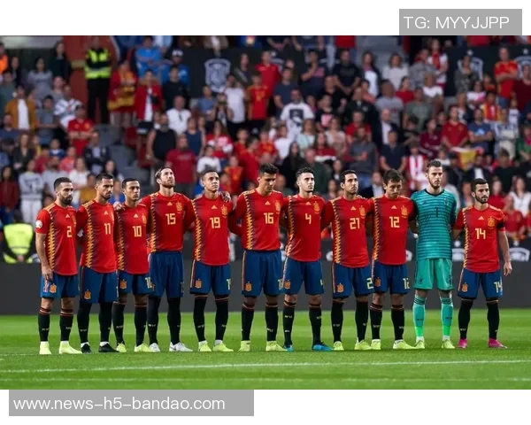 早报聚焦：加纳成功晋级世界杯荷兰大胜芬兰威尔希尔执教卢顿开启新篇章