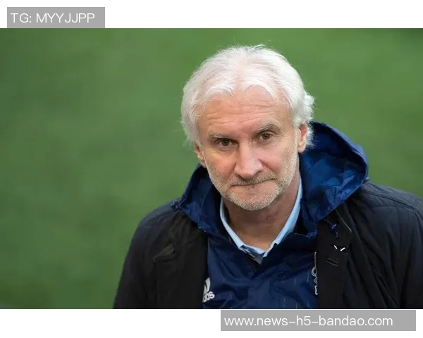 沃勒尔强调美加墨世界杯前一天应避免讨论但不设禁言令 沃勒尔强调美加墨世界杯前一天应避免讨论但不设禁言令